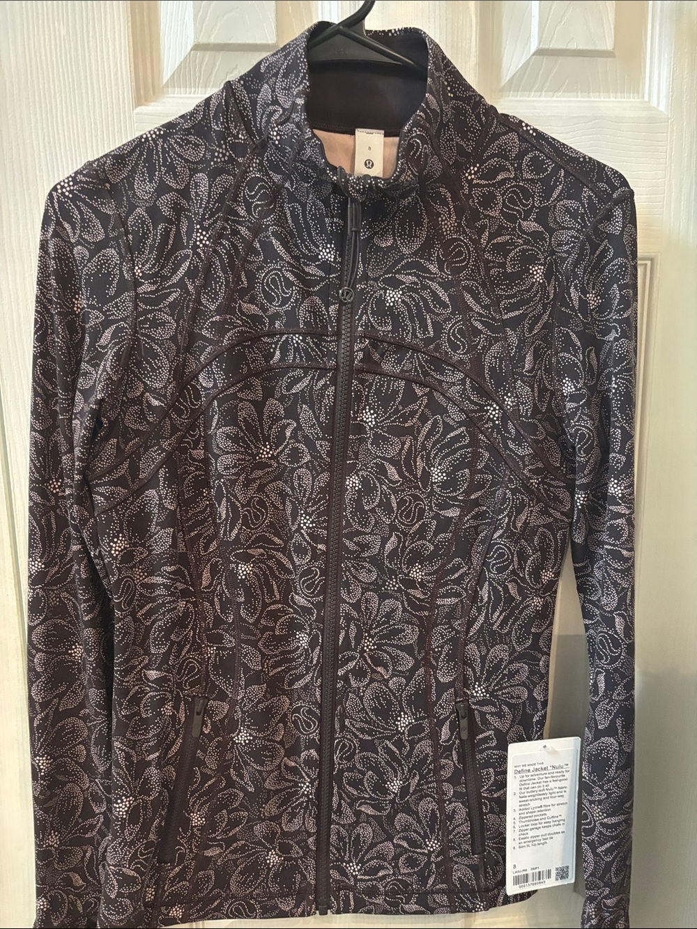 lululemon Define Jacket Women’s Size 8 Black Floral Print NWT